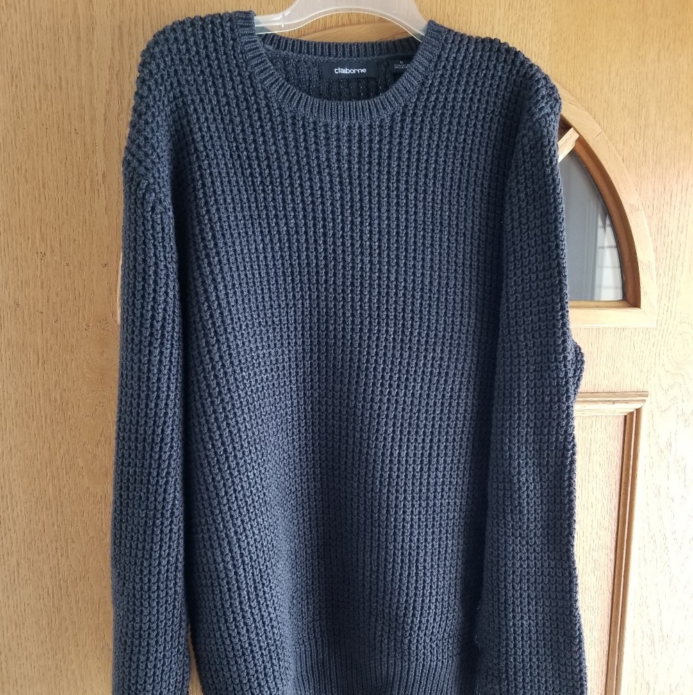 Clairborne size Med Gray Sweater